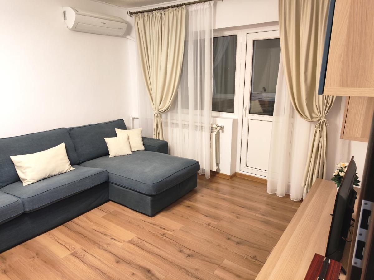 Platinum Apartment - Apartament Cu 3 Camere, 2 Dormitoare, 2 Bai, Bucatarie Complet Utilata, 2 Balcoane Bucharest Exterior photo